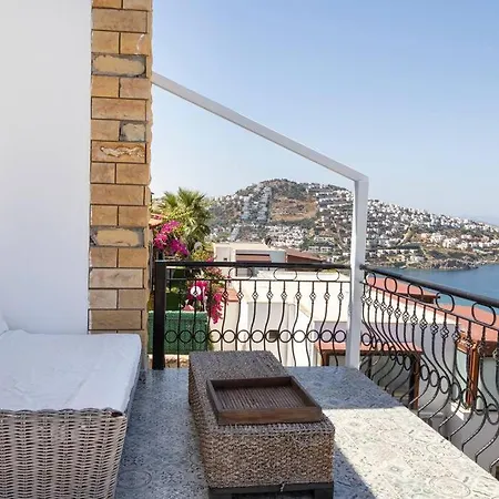 2br Duplex Amazing View&terrace In Bodrum Case de vacanță Yalıkavak